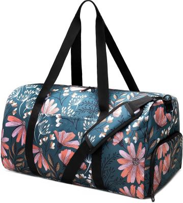 China Free Sample Lightweight Women's Big Fleece / Weekender Bag With Shoe Pocket , Travel Bag for sale