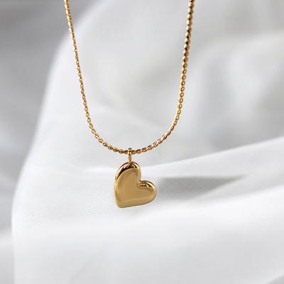 China Never Fade Wholesale High Quality 14K Gold Plated Stainless Steel Heart Necklace Women 2021 for sale