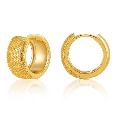 China Amazon Hot Sale Copper 18K Non-fading Gold Plated Earrings Engraved Chunky Circle Hoop Earrings For Women for sale