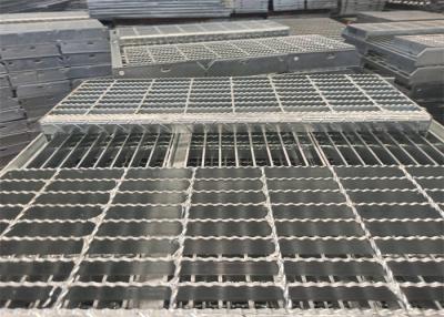 China High Strength Serrated Bar Grating Stair Treads for Catwalks / Factories for sale